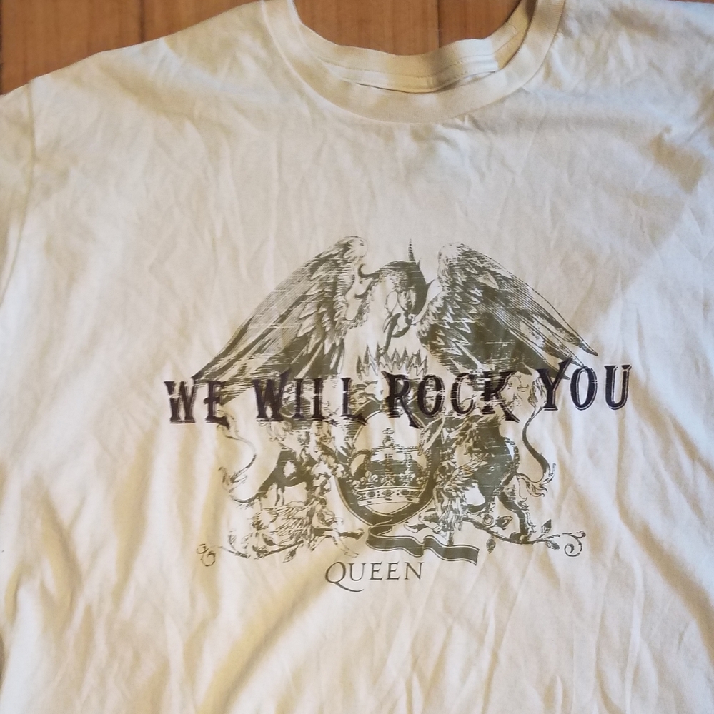 Queen we will rock you tee queen Eagle tee xl